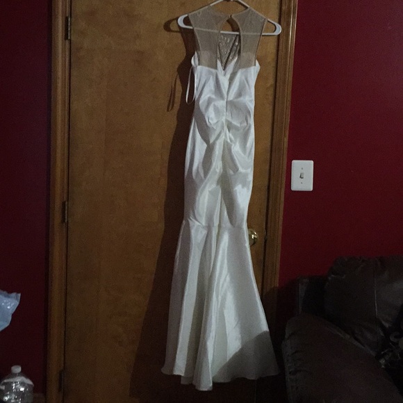 David’s bridal Ivory wedding dress size 3 NWT - Picture 10 of 16